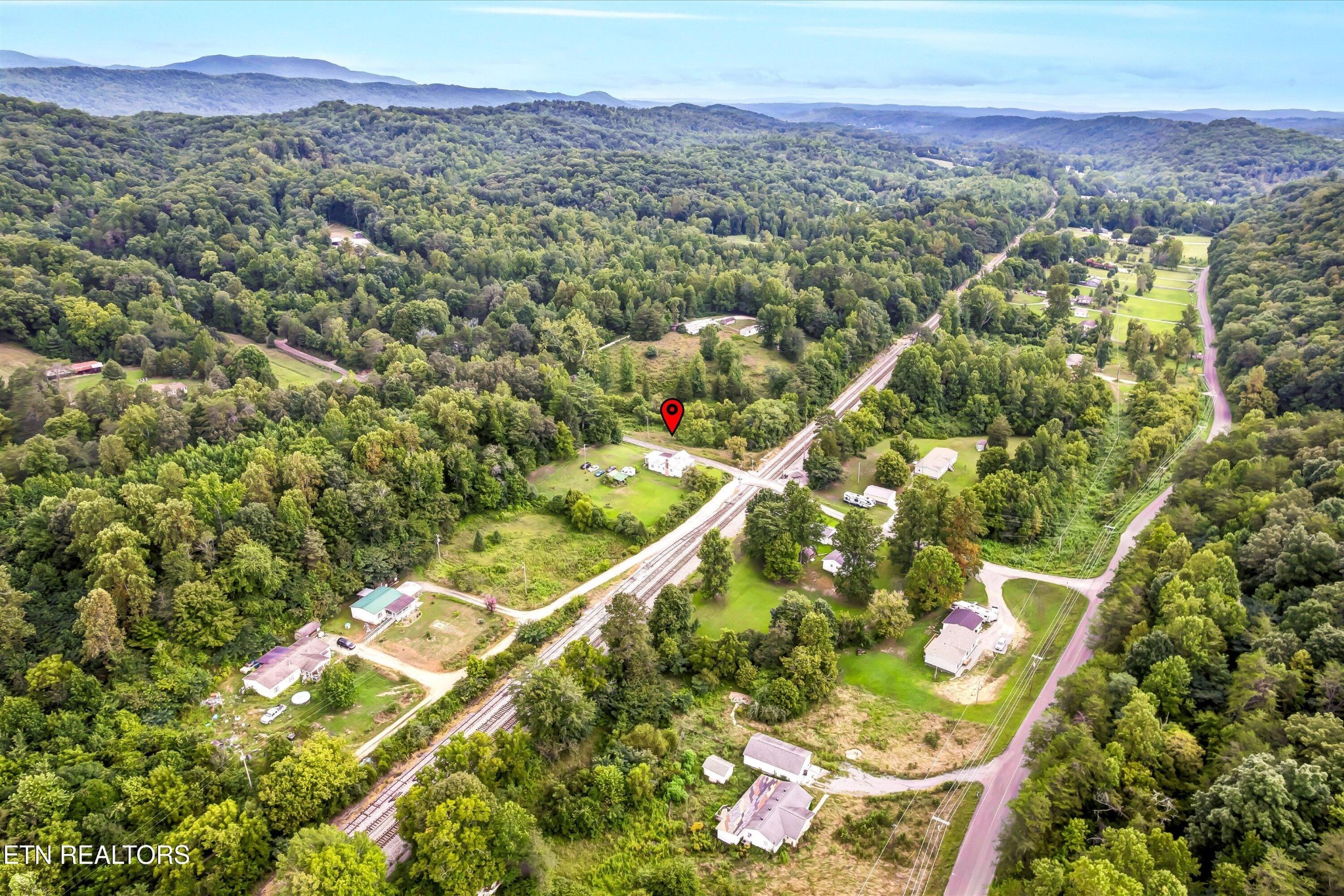 123 Sexton Lane Clinton, TN 37716 - Photo 35 of 41