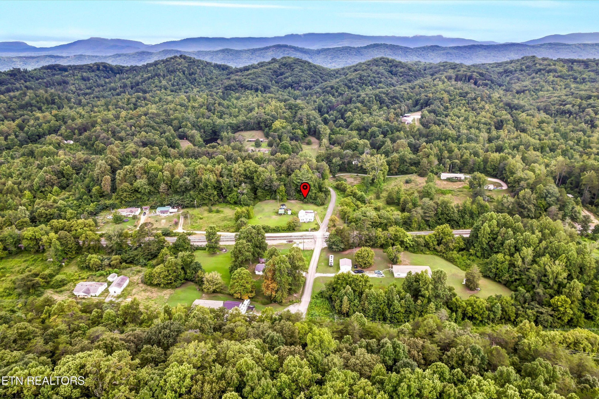 123 Sexton Lane Clinton, TN 37716 - Photo 36 of 41