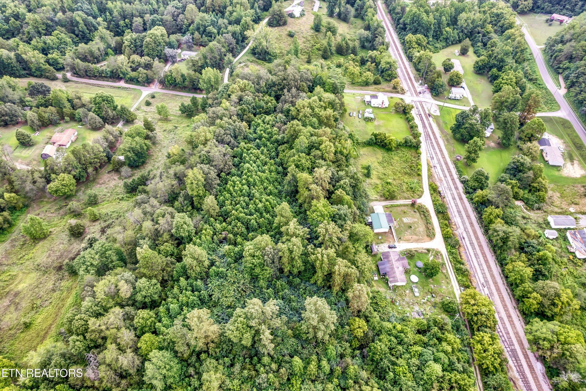 123 Sexton Lane Clinton, TN 37716 - Photo 40 of 41