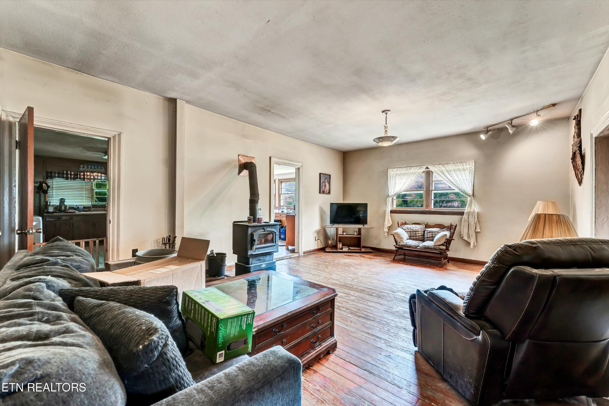 123 Sexton Lane Clinton, TN 37716 - Photo 6 of 41