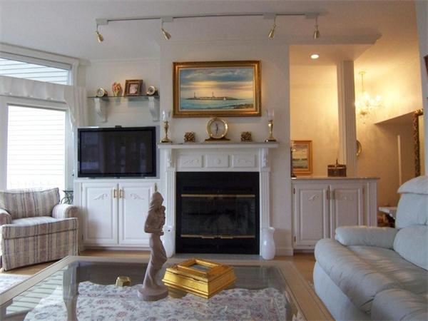 7 Rackliffe Street, Unit 2B Gloucester, MA 01930 - Photo 16 of 28 Gallery Image 16