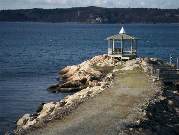7 Rackliffe Street, Unit 2B Gloucester, MA 01930 - Photo 8 of 28 Gallery Image 8