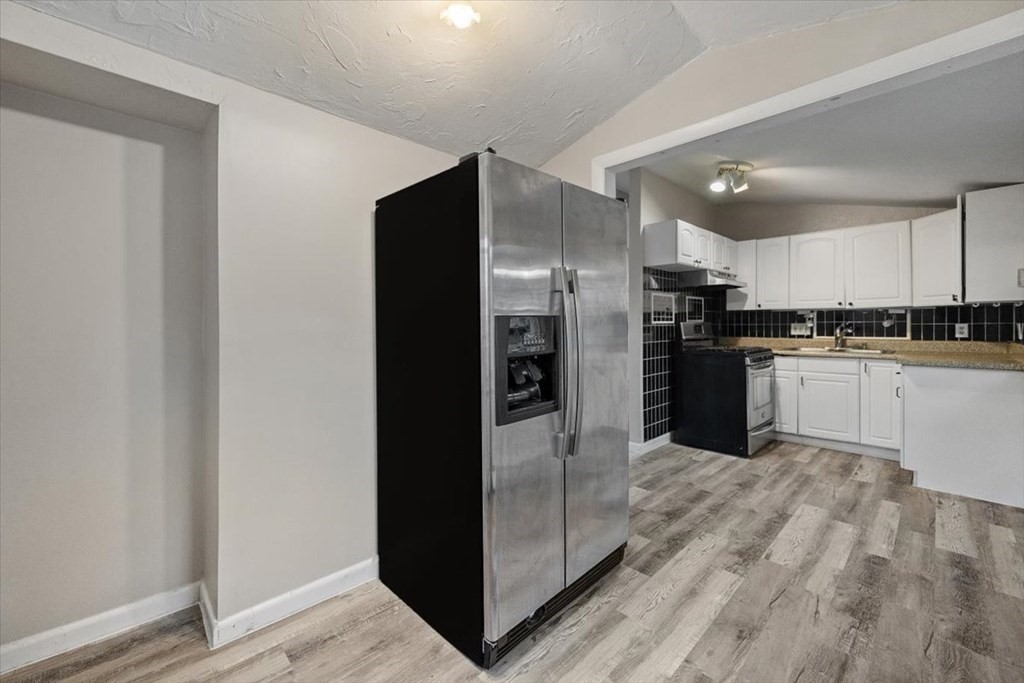 14 Overlook Road Weymouth, MA 02189 - Photo 12 of 24 Gallery Image 12