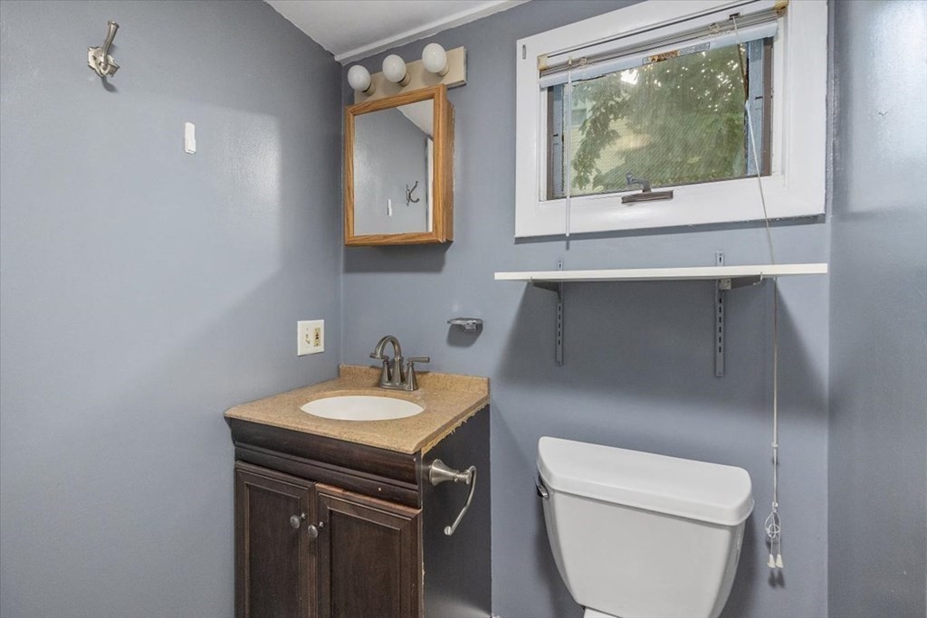 14 Overlook Road Weymouth, MA 02189 - Photo 24 of 24 Gallery Image 24