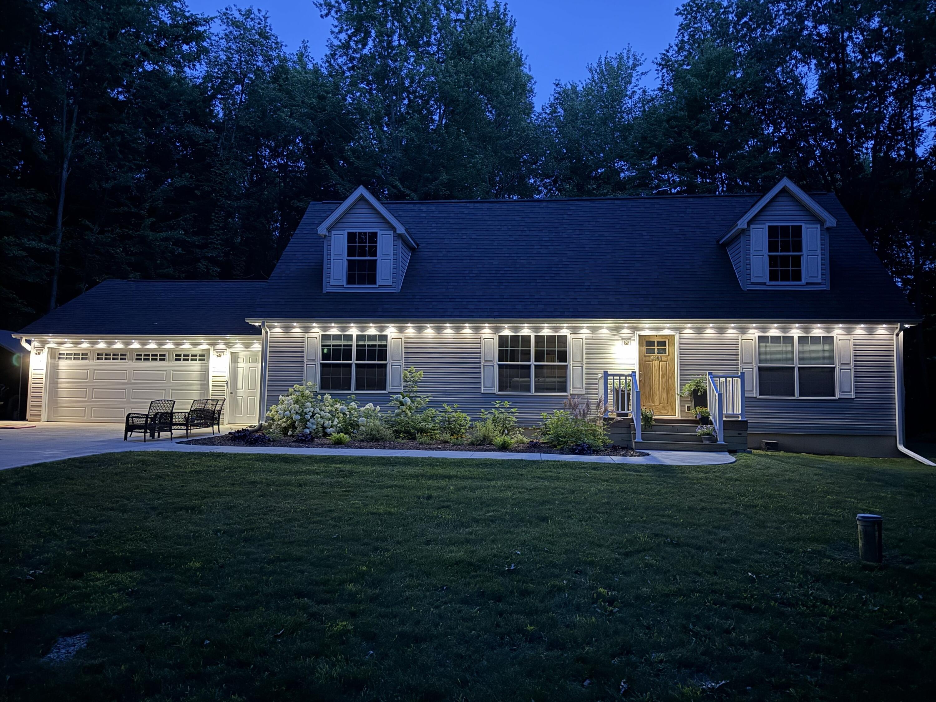 4909 Slayton Road Jackson, MI 49201 - Photo 39 of 41 front night