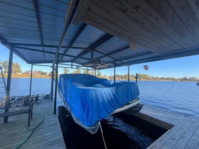 $258,000 | 2679 Parhams Road, Jonesville, LA 71343