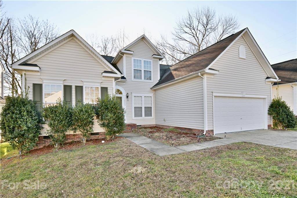 16205 Hayfield Road Charlotte, NC 28213 - Photo 2 of 33