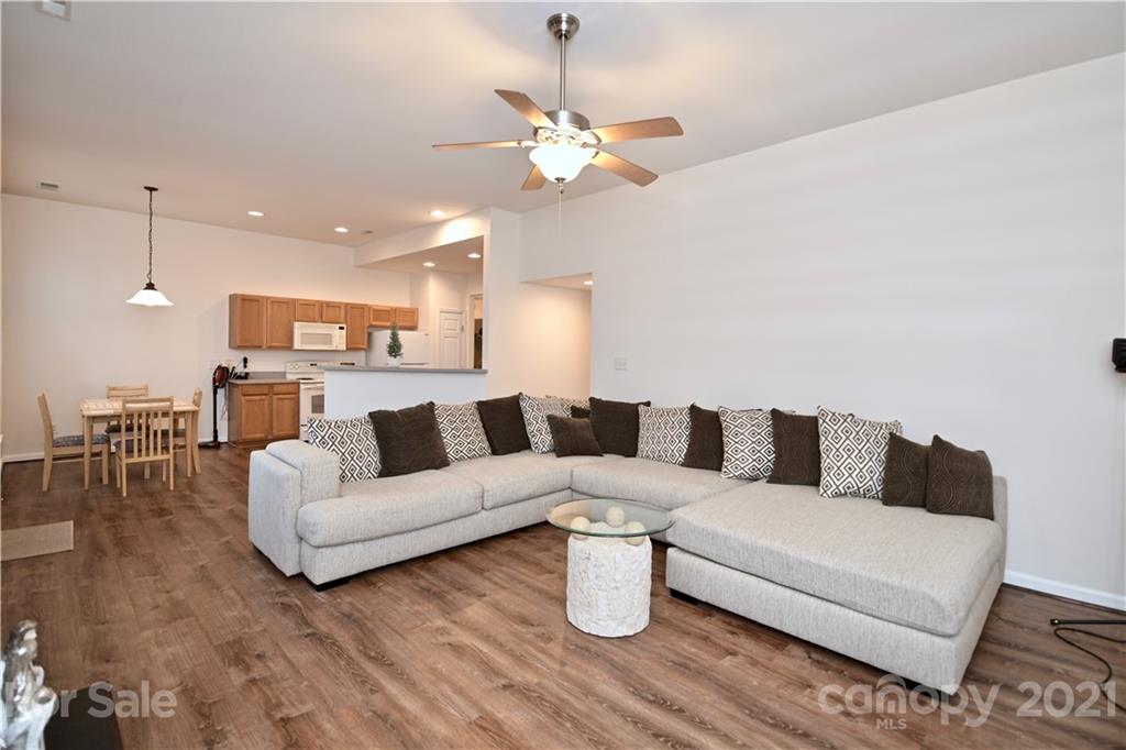 16205 Hayfield Road Charlotte, NC 28213 - Photo 11 of 33