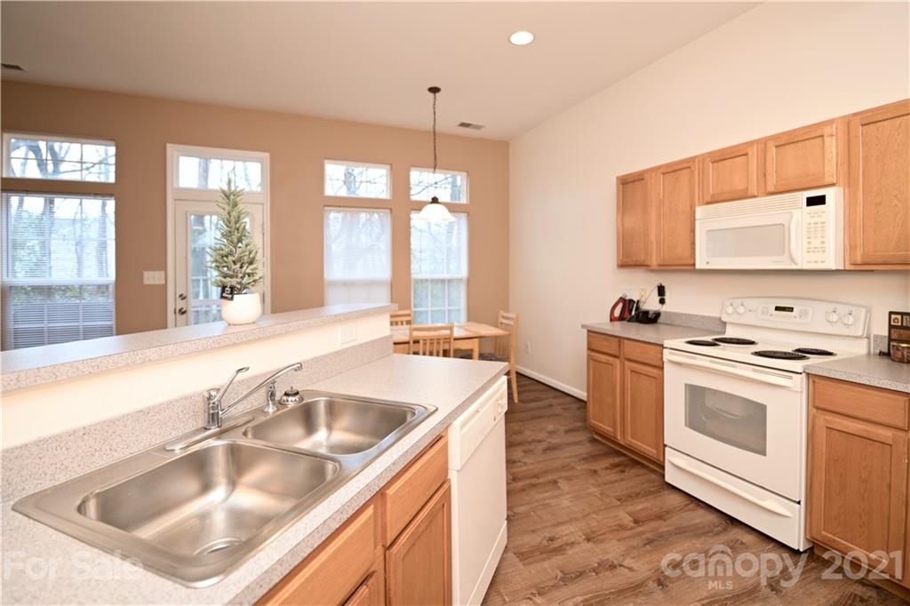16205 Hayfield Road Charlotte, NC 28213 - Photo 17 of 33