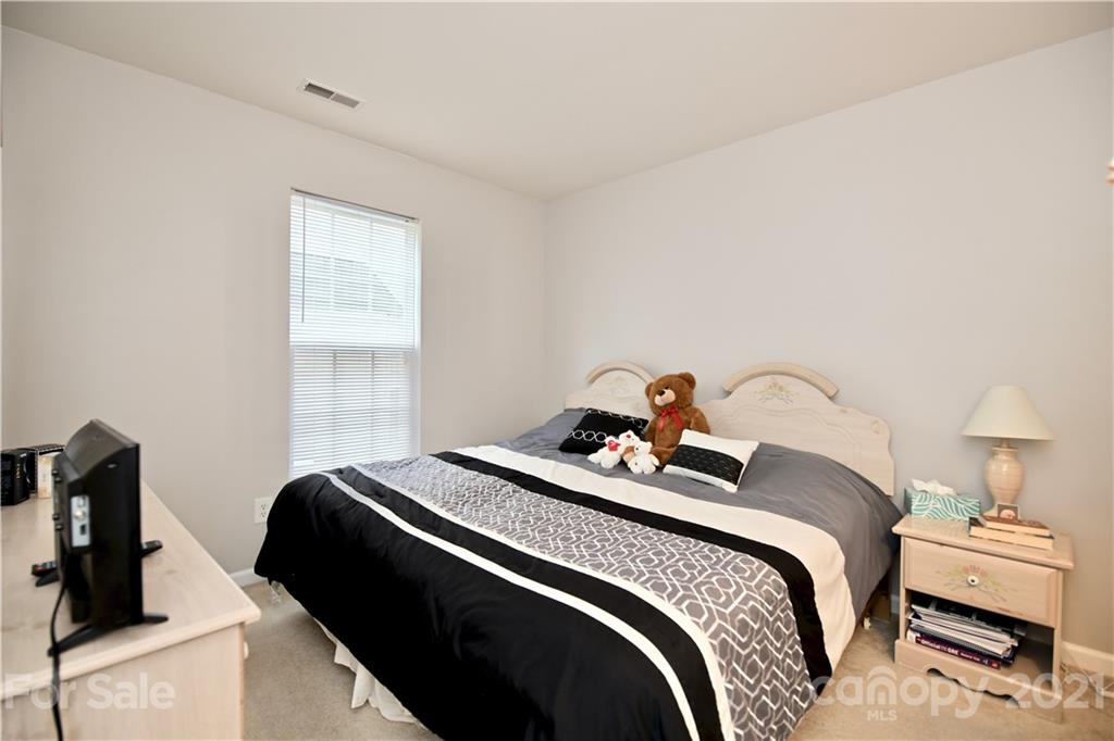 16205 Hayfield Road Charlotte, NC 28213 - Photo 26 of 33