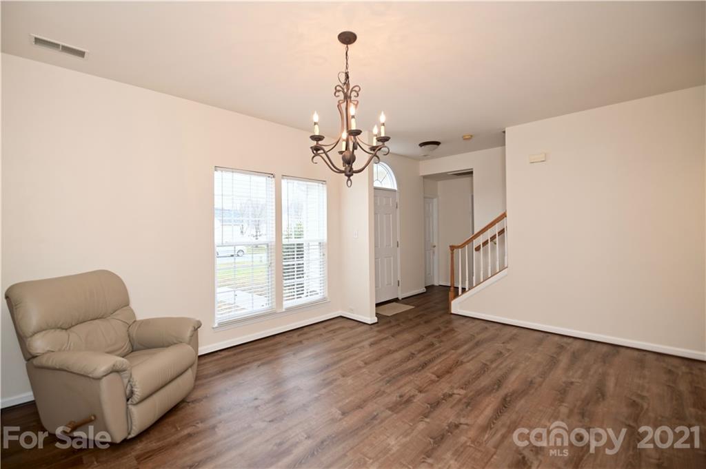 16205 Hayfield Road Charlotte, NC 28213 - Photo 6 of 33