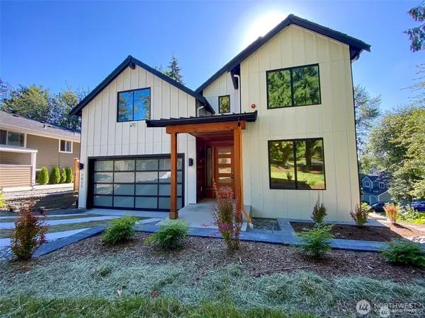 $8,200 | 7912 140th Avenue Northeast, Redmond, WA 98052