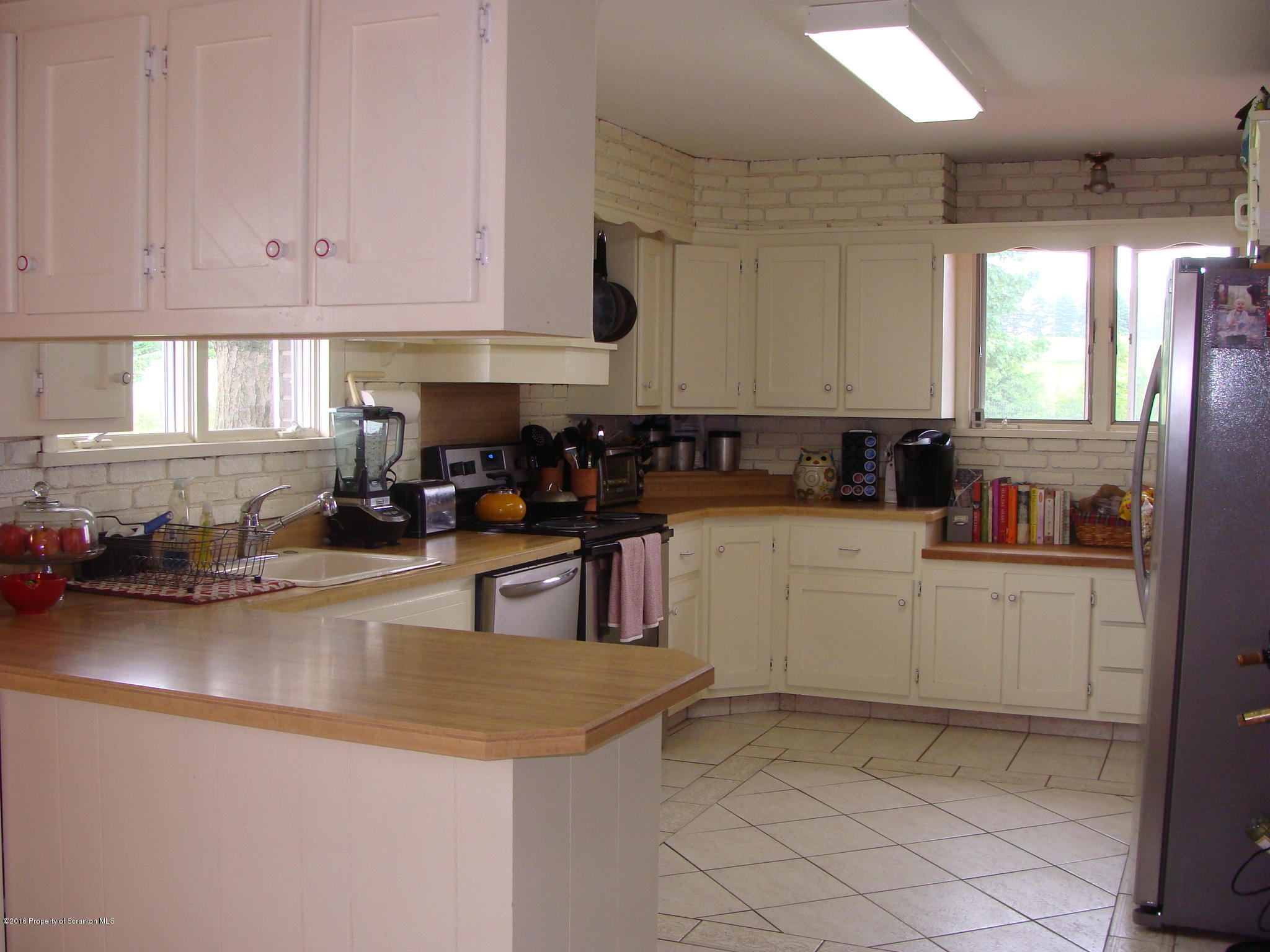 2428 Ransom Road Clarks Summit, PA 18411 - Photo 6 of 53 Gallery Image 6