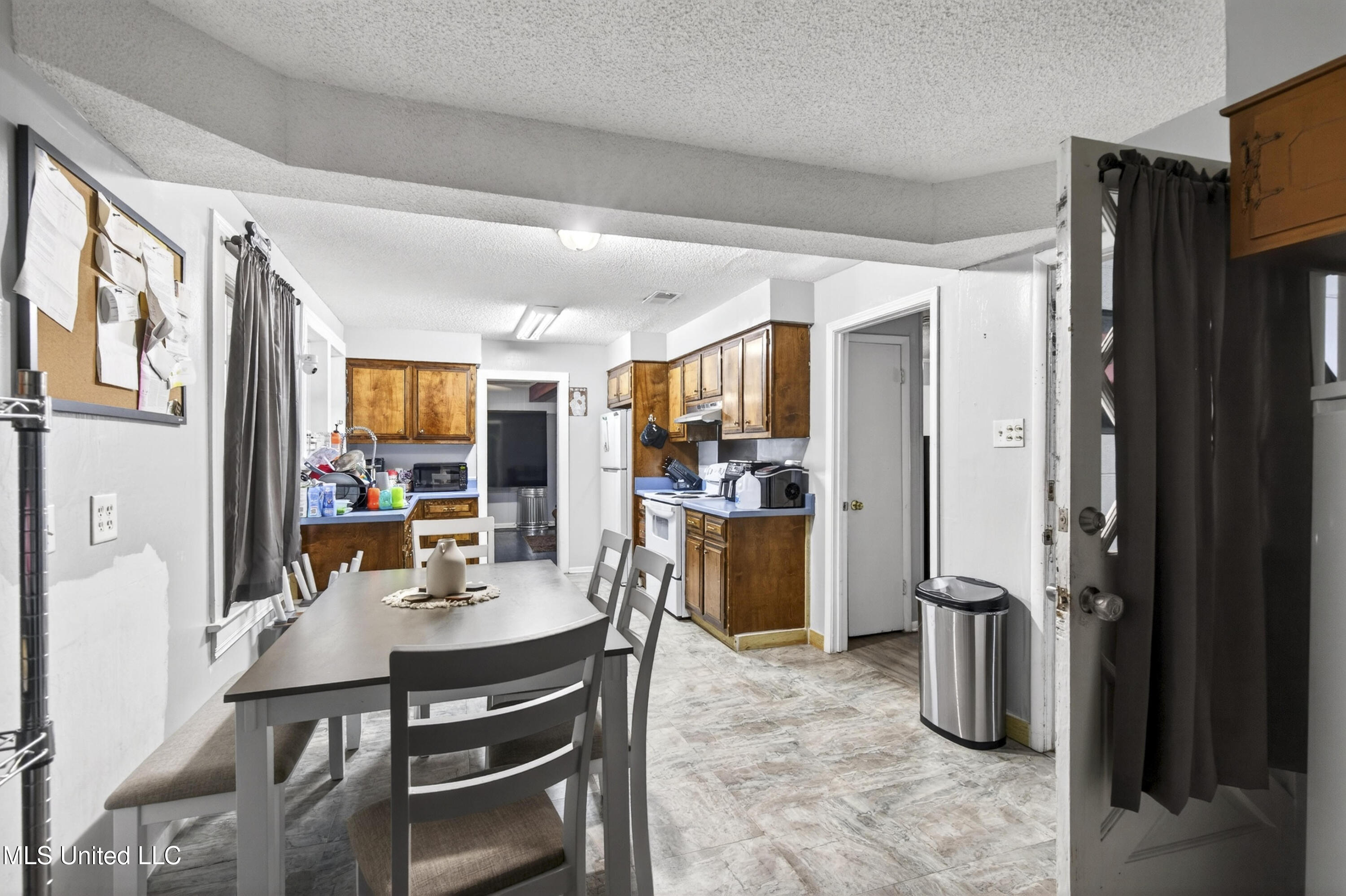 7621 Elder Ferry Road Moss Point, MS 39563 - Photo 12 of 41 7621ElderFerryRd-12
