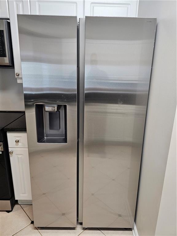 3334 Peachtree Road Northeast, Unit 403 Atlanta, GA 30326 - Photo 19 of 52 a close view of a cabinets