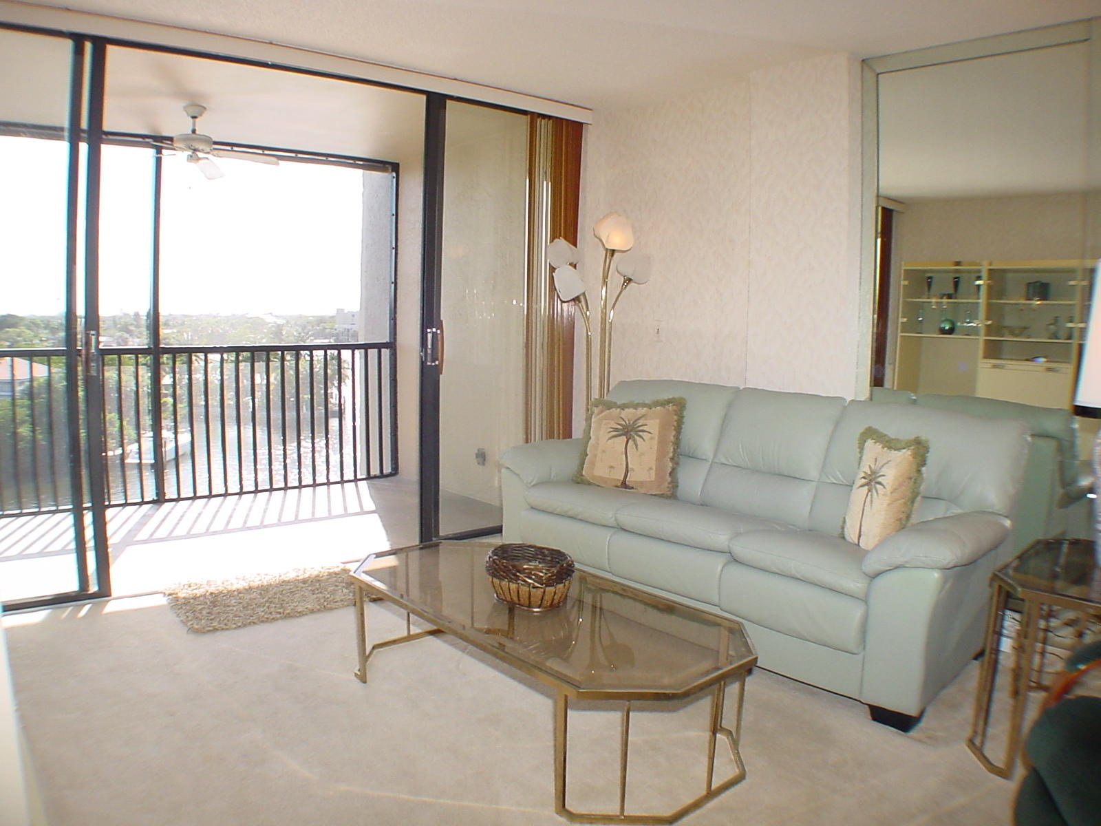 22 Royal Palm Way, Unit 604 Boca Raton, FL 33432 - Photo 20 of 46 DSC00568