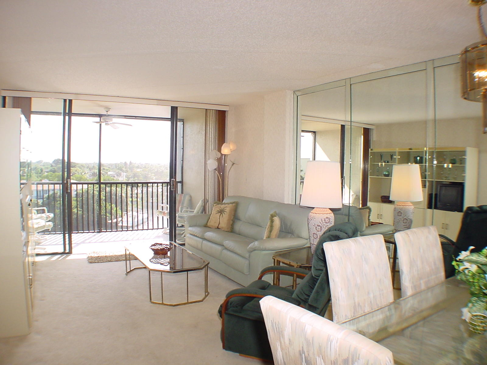 22 Royal Palm Way, Unit 604 Boca Raton, FL 33432 - Photo 26 of 46 DSC00577