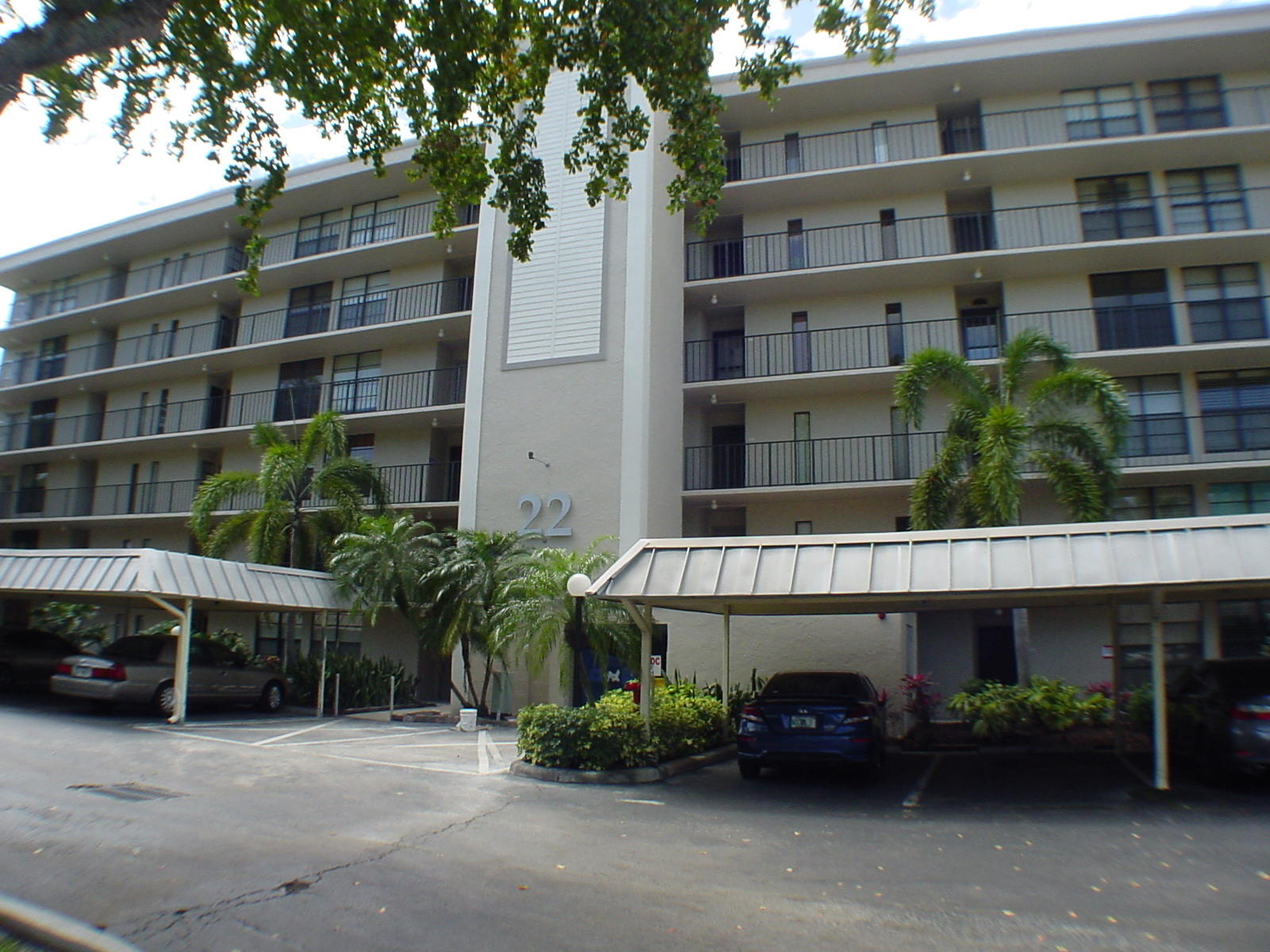 22 Royal Palm Way, Unit 604 Boca Raton, FL 33432 - Photo 31 of 46 DSC00083