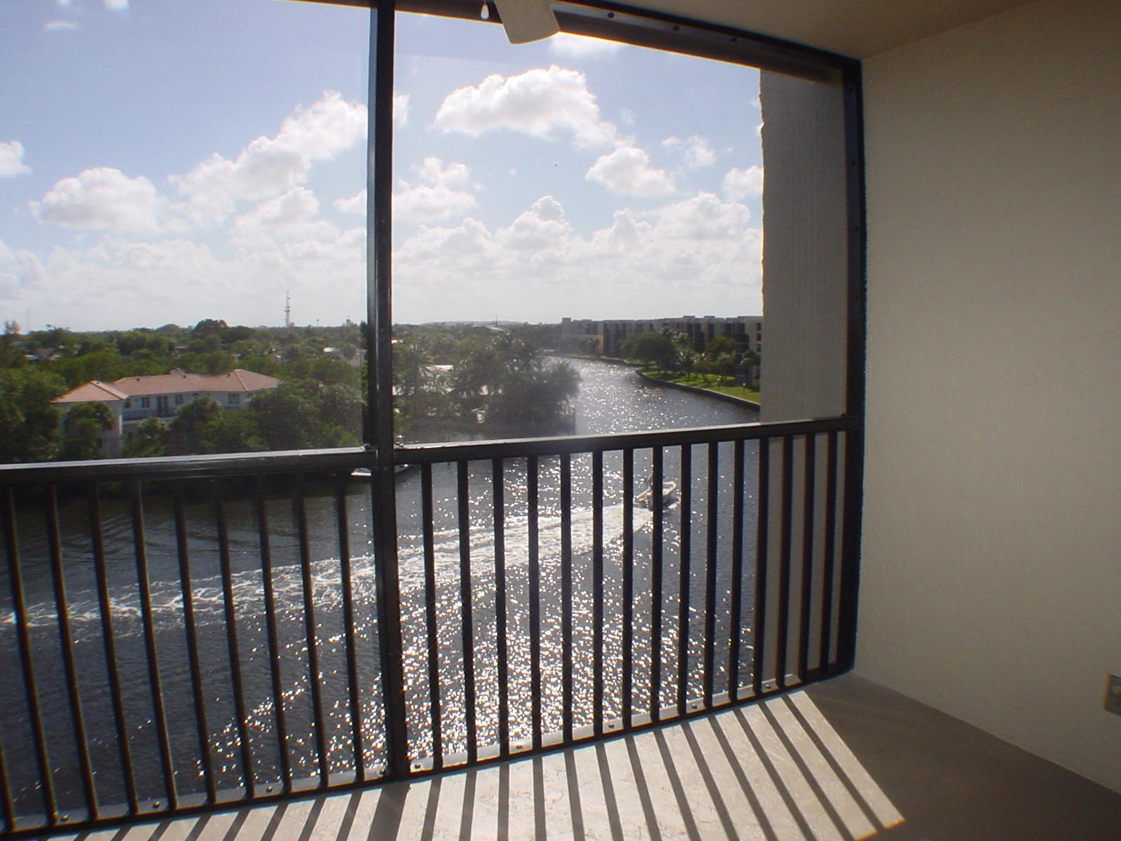 22 Royal Palm Way, Unit 604 Boca Raton, FL 33432 - Photo 8 of 46 DSC00545