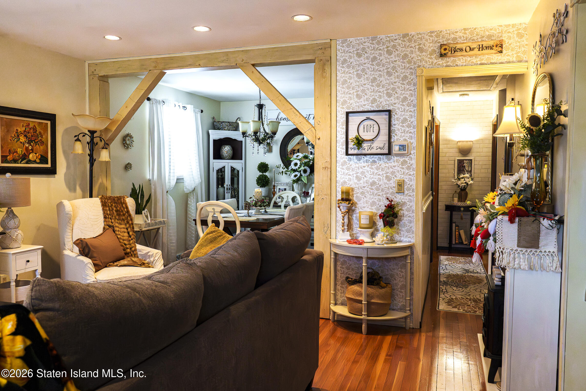 110 Sycamore Street Staten Island, NY 10308 - Photo 11 of 24 Lr Dr