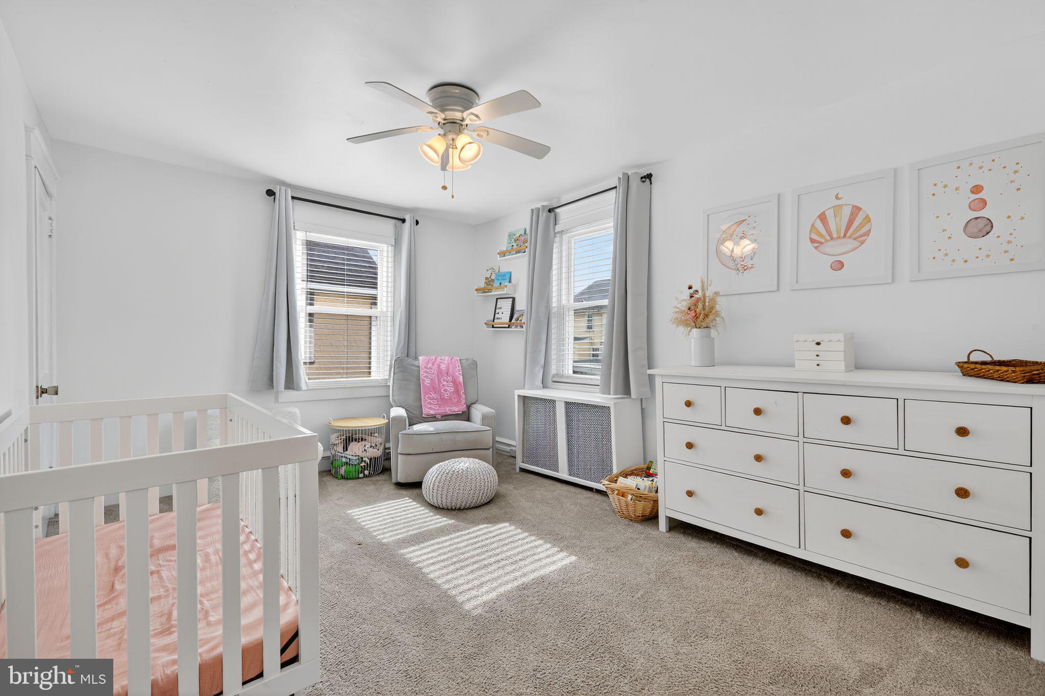 214 Lynbrooke Road Springfield, PA 19064 - Photo 23 of 42 a bed room with a bed and a window