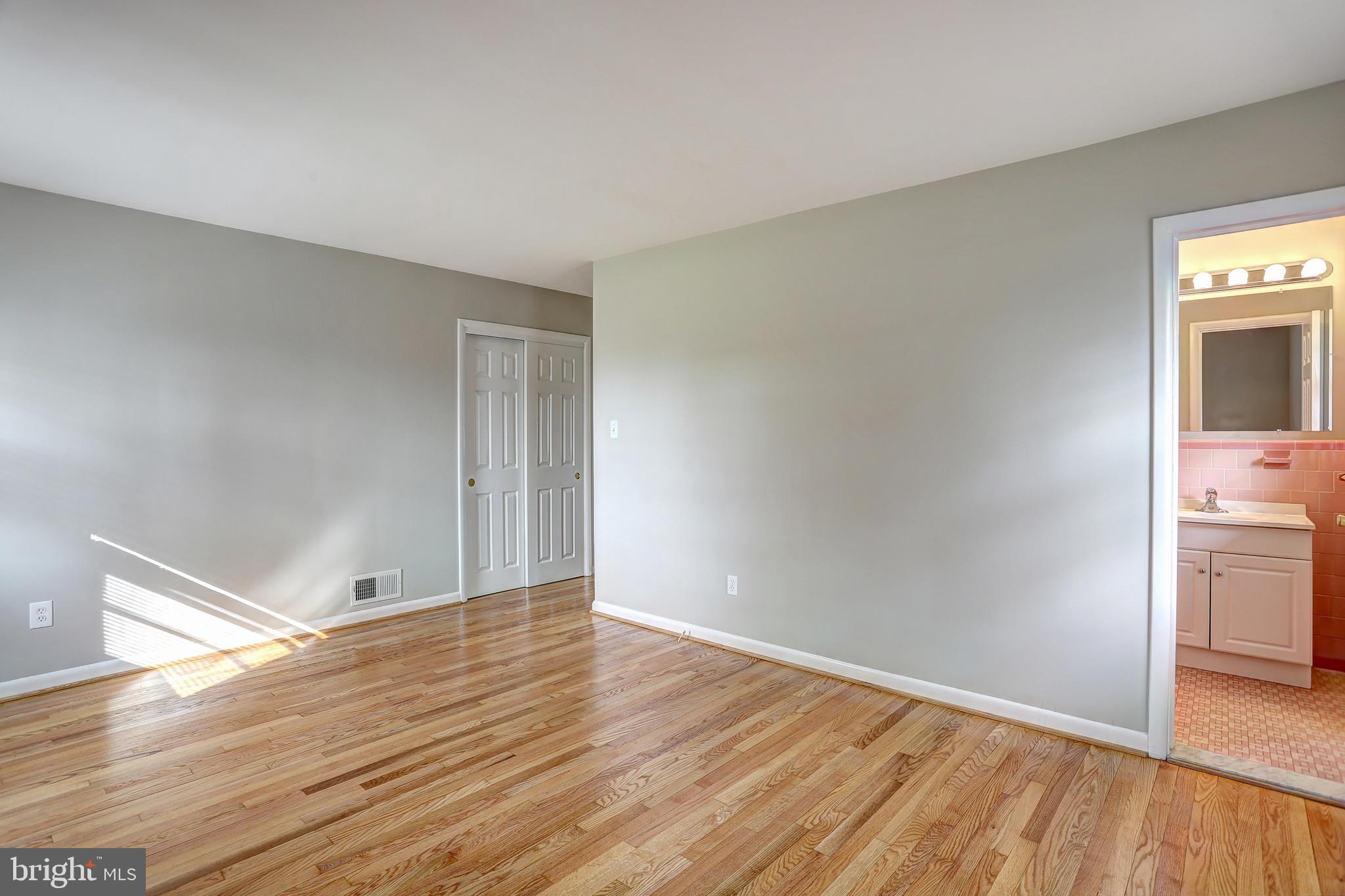 9117 Dunloggin Road Ellicott City, MD 21042 - Photo 11 of 37 Master Bedroom