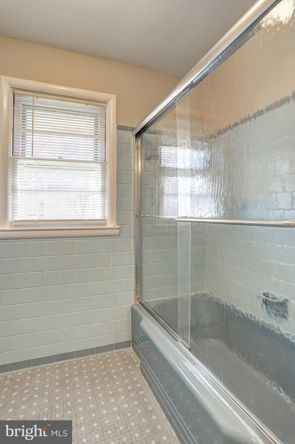 9117 Dunloggin Road Ellicott City, MD 21042 - Photo 14 of 37 Bath