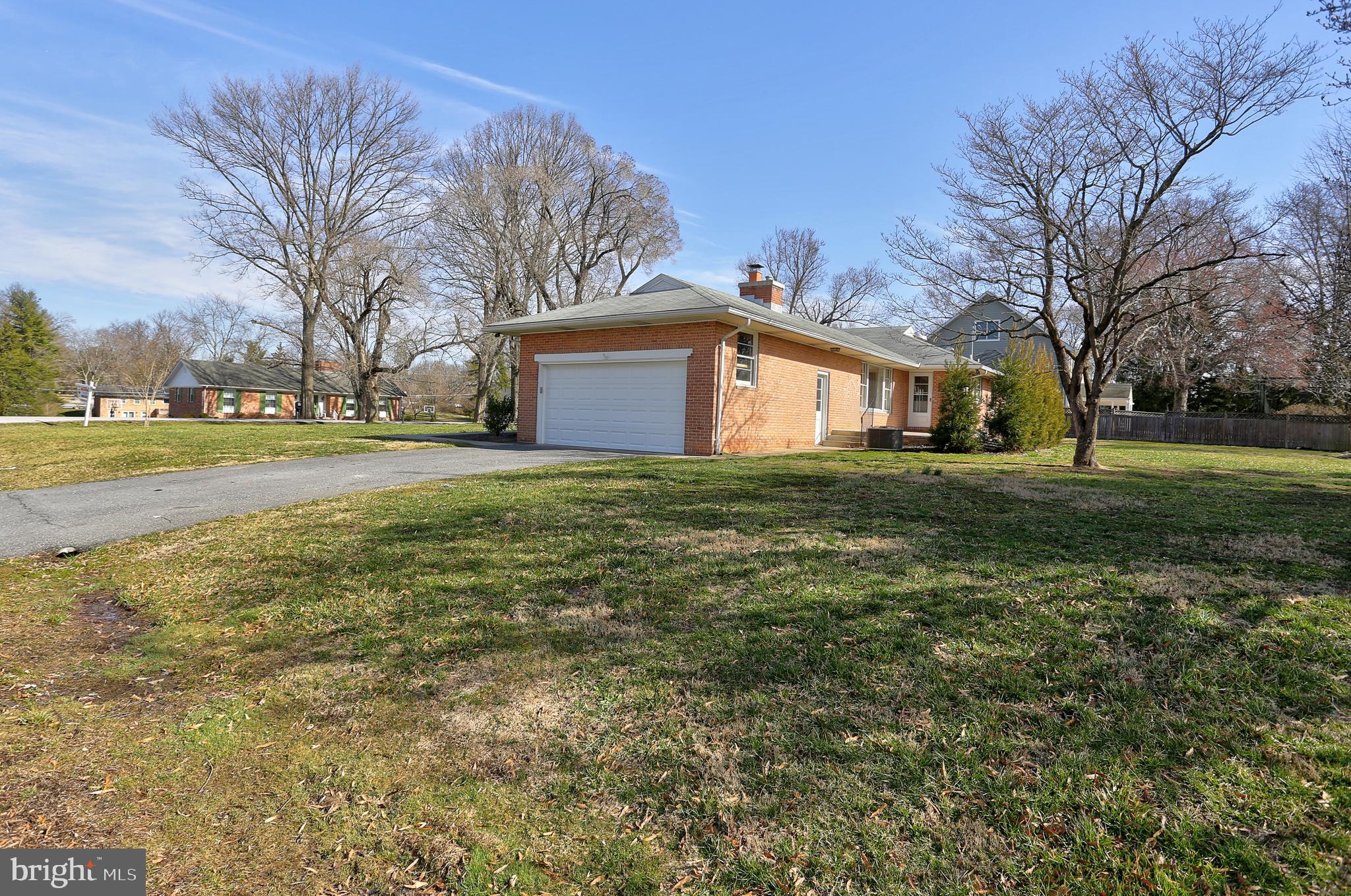9117 Dunloggin Road Ellicott City, MD 21042 - Photo 36 of 37 Exterior Side & Yard