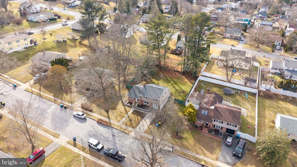 706 Center Street Kennett Square, PA 19348 - Photo 2 of 39 view of building