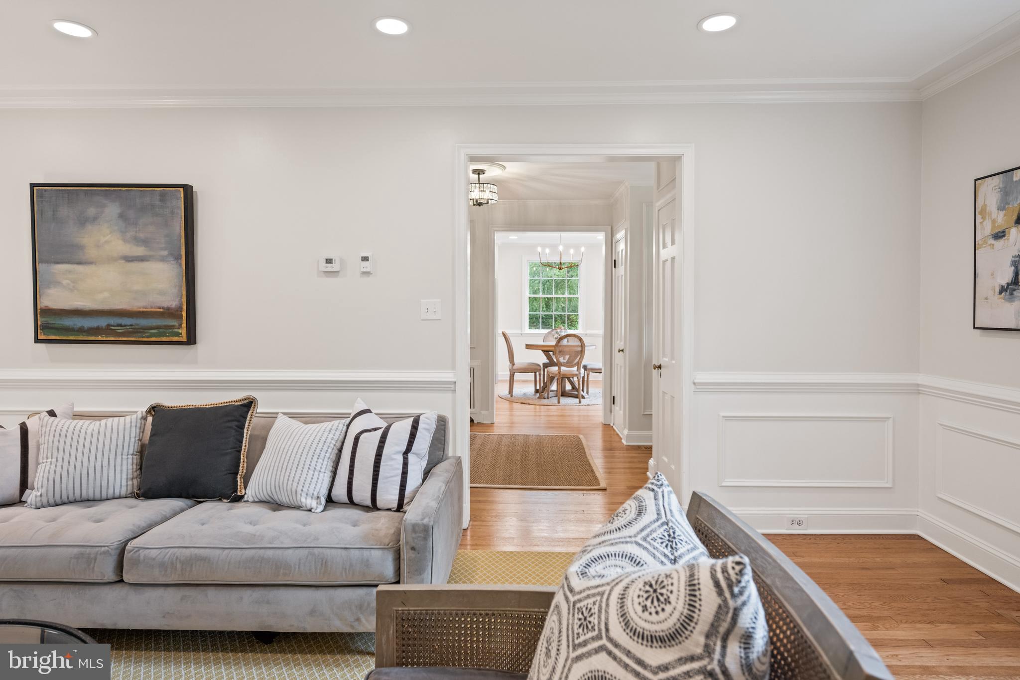 7819 Overbrook Road Ruxton, MD 21204 - Photo 31 of 80 a living room with furniture and a rug
