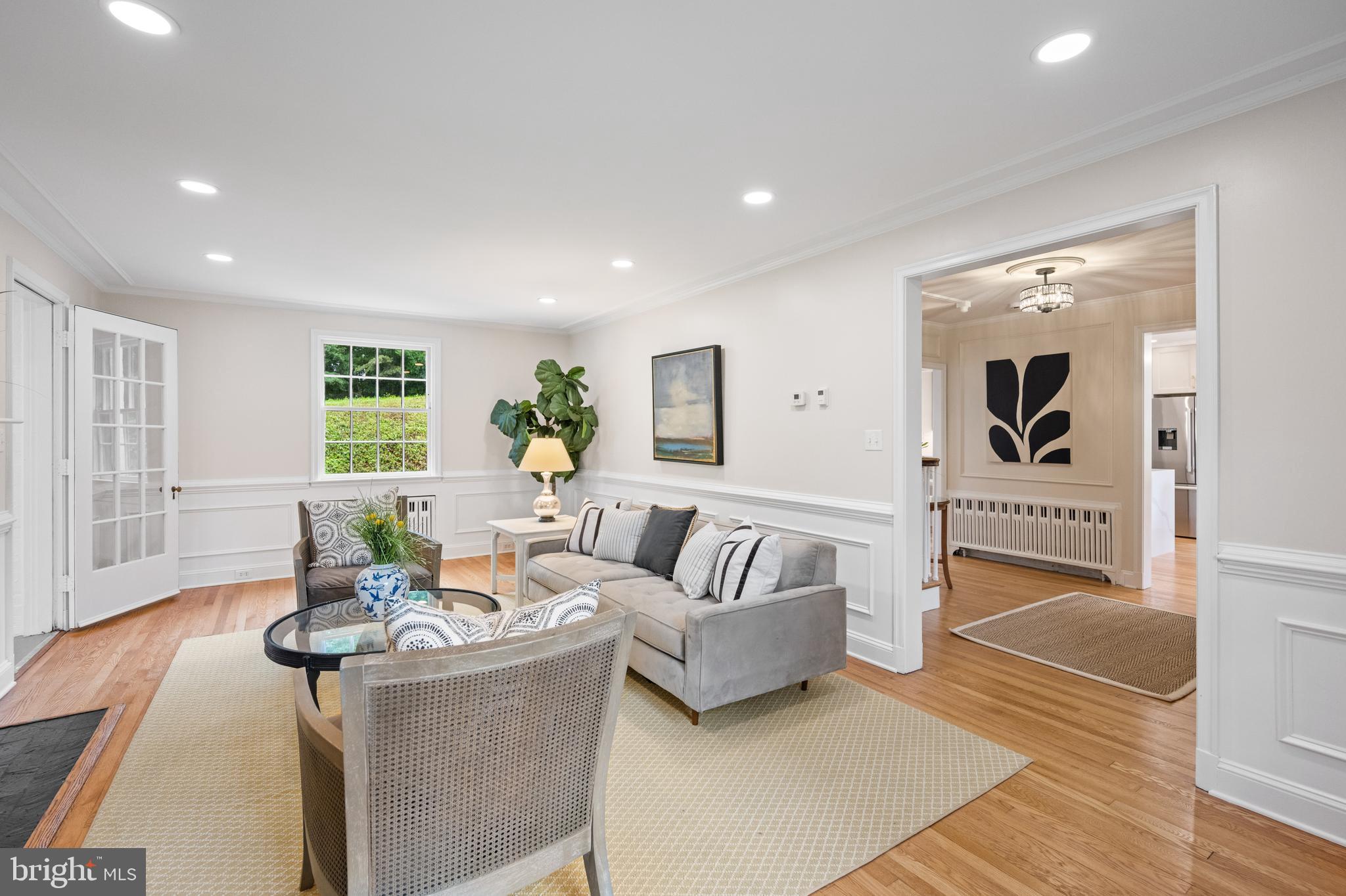7819 Overbrook Road Ruxton, MD 21204 - Photo 32 of 80 a living room with furniture and a table