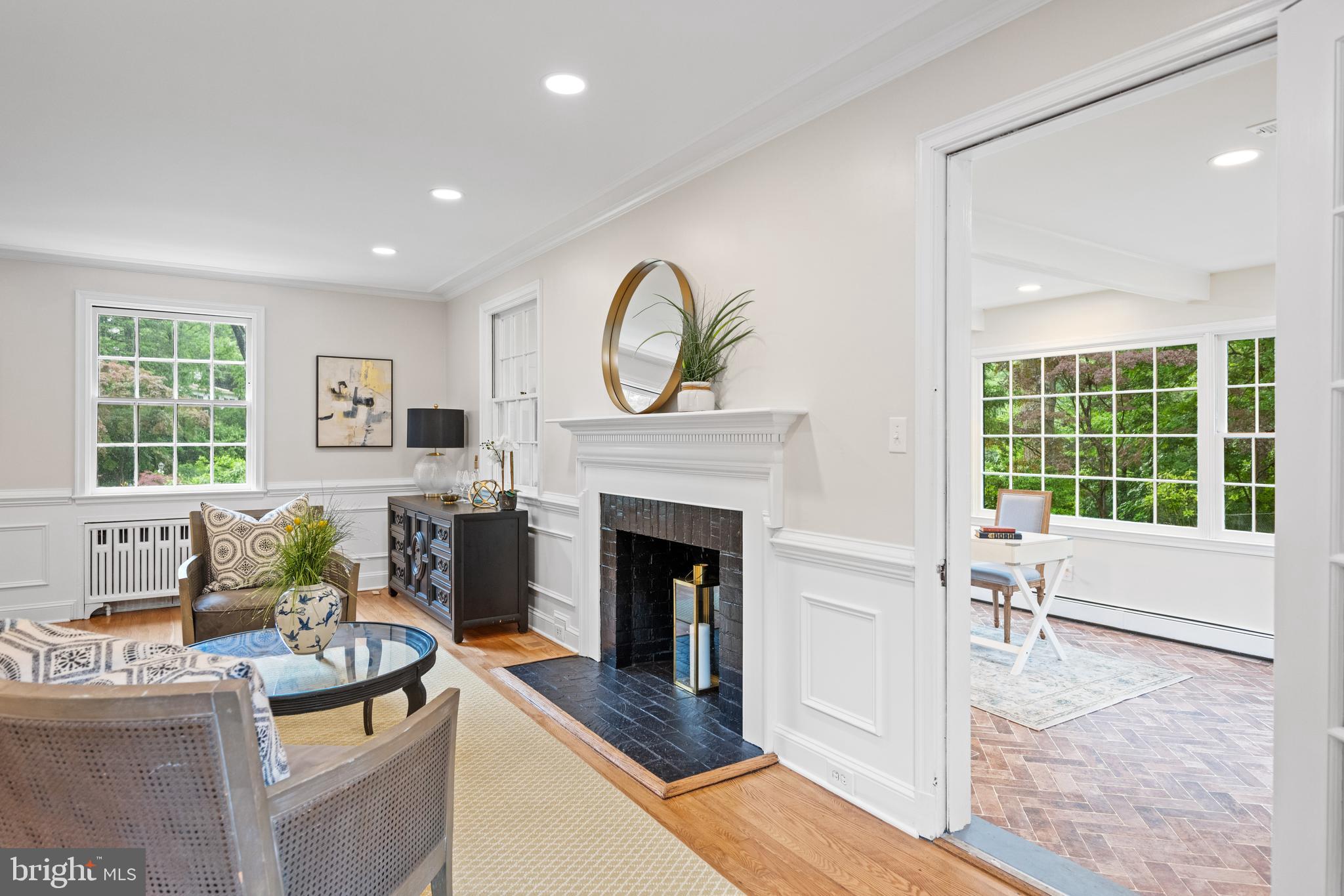 7819 Overbrook Road Ruxton, MD 21204 - Photo 33 of 80 a living room with furniture and a fireplace