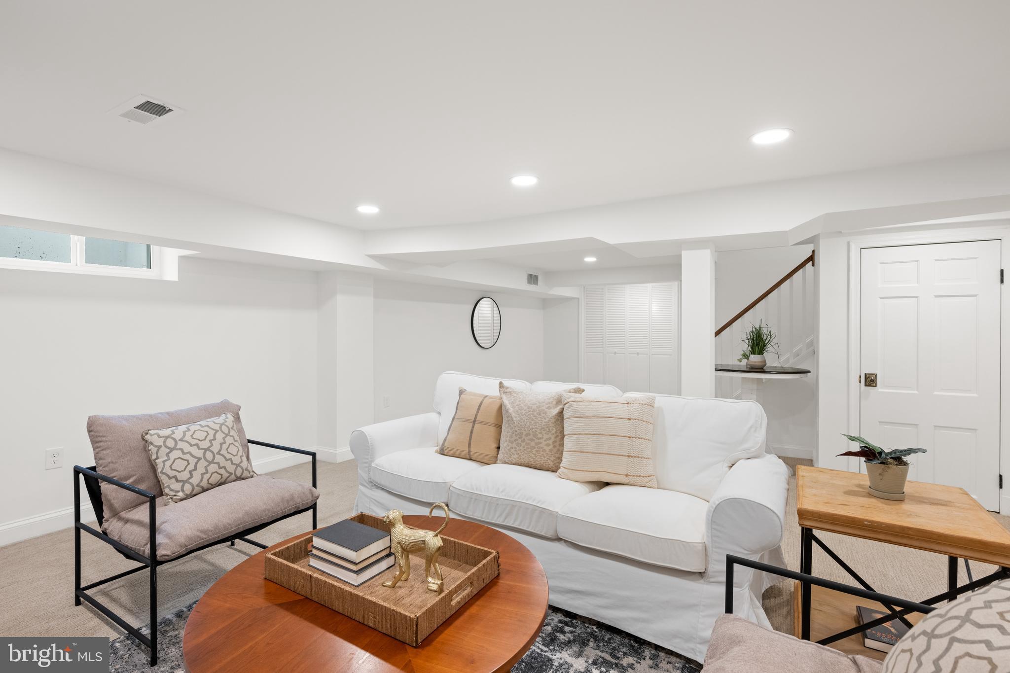 7819 Overbrook Road Ruxton, MD 21204 - Photo 63 of 80 a living room with furniture and a rug