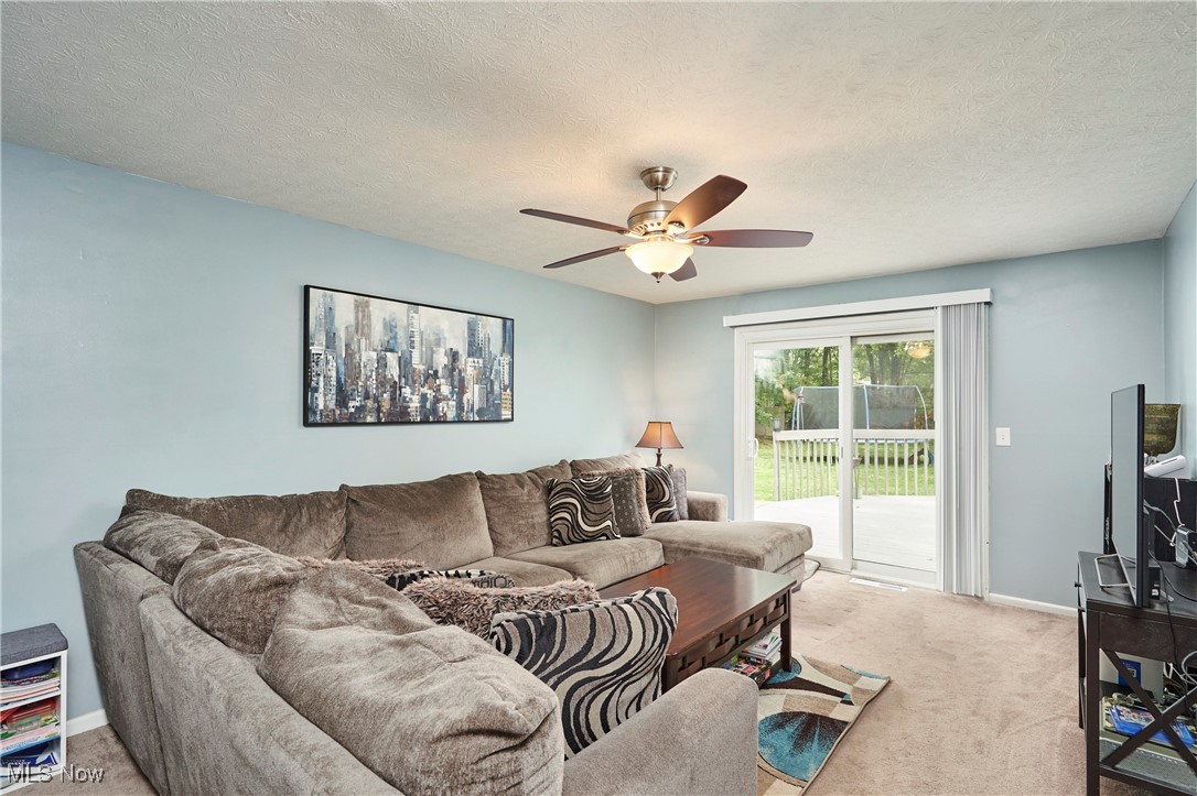 435 Schocalog Road Akron, OH 44313 - Photo 5 of 23 Gallery Image 5