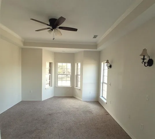 $369,500 | 301 County Road 5066, Leonard, TX 75452