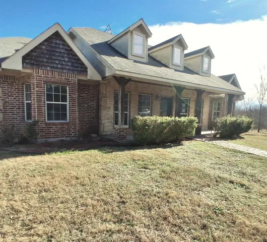 $369,500 | 301 County Road 5066, Leonard, TX 75452