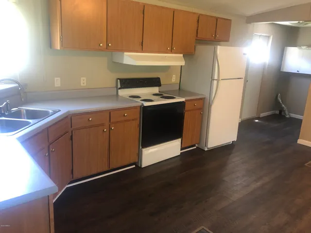 $1,350 | 38 Cleveland Drive, Beaufort, SC 29906