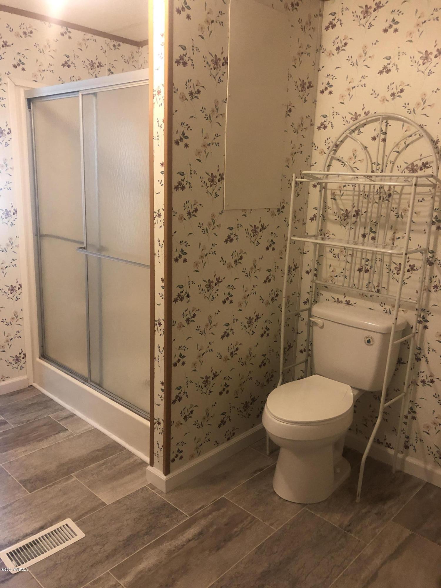 38 Cleveland Drive Beaufort, SC 29906 - Photo 4 of 4 Master Bathroom