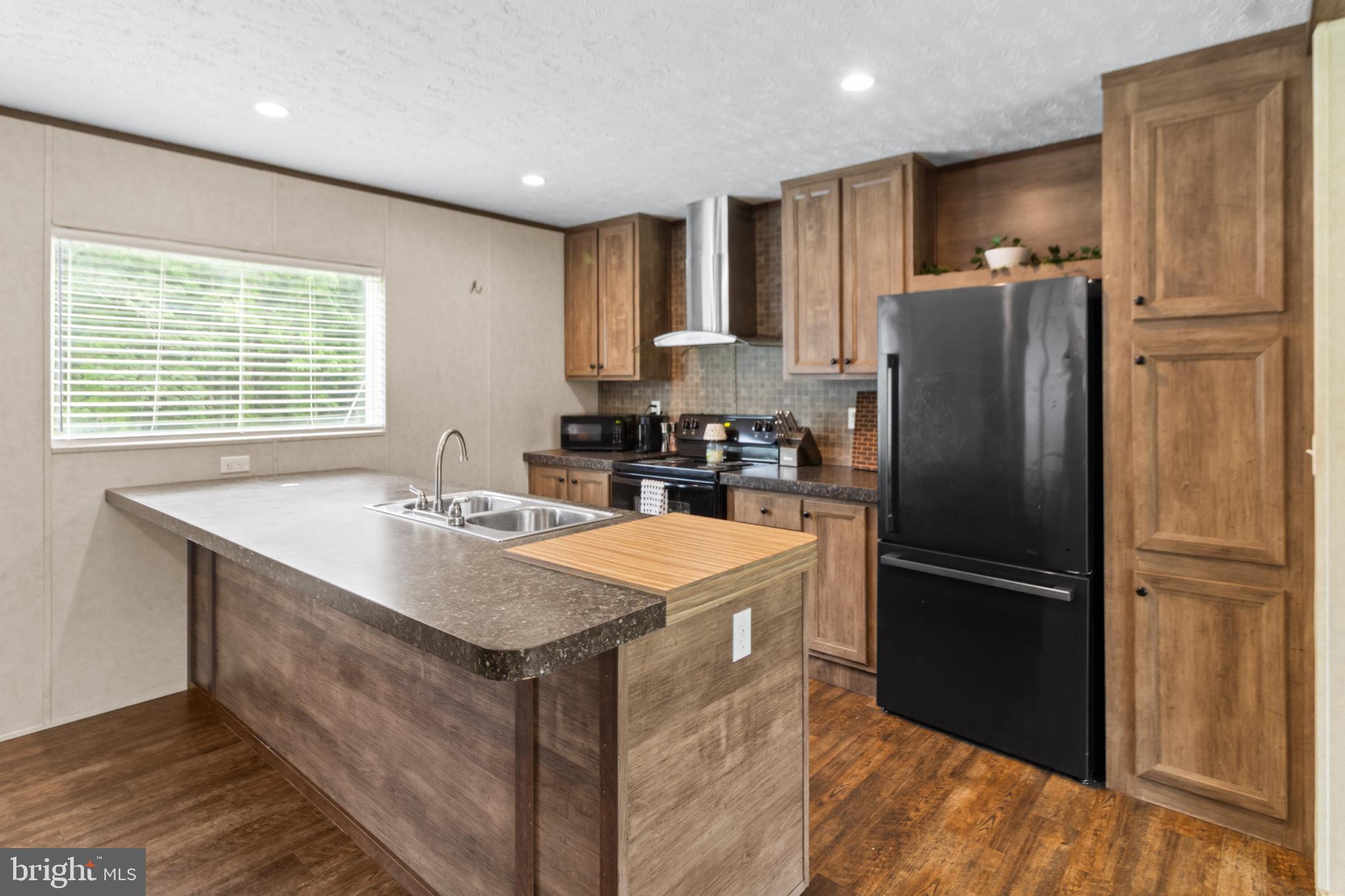353 Plunk Town Road Montross, VA 22520 - Photo 3 of 28