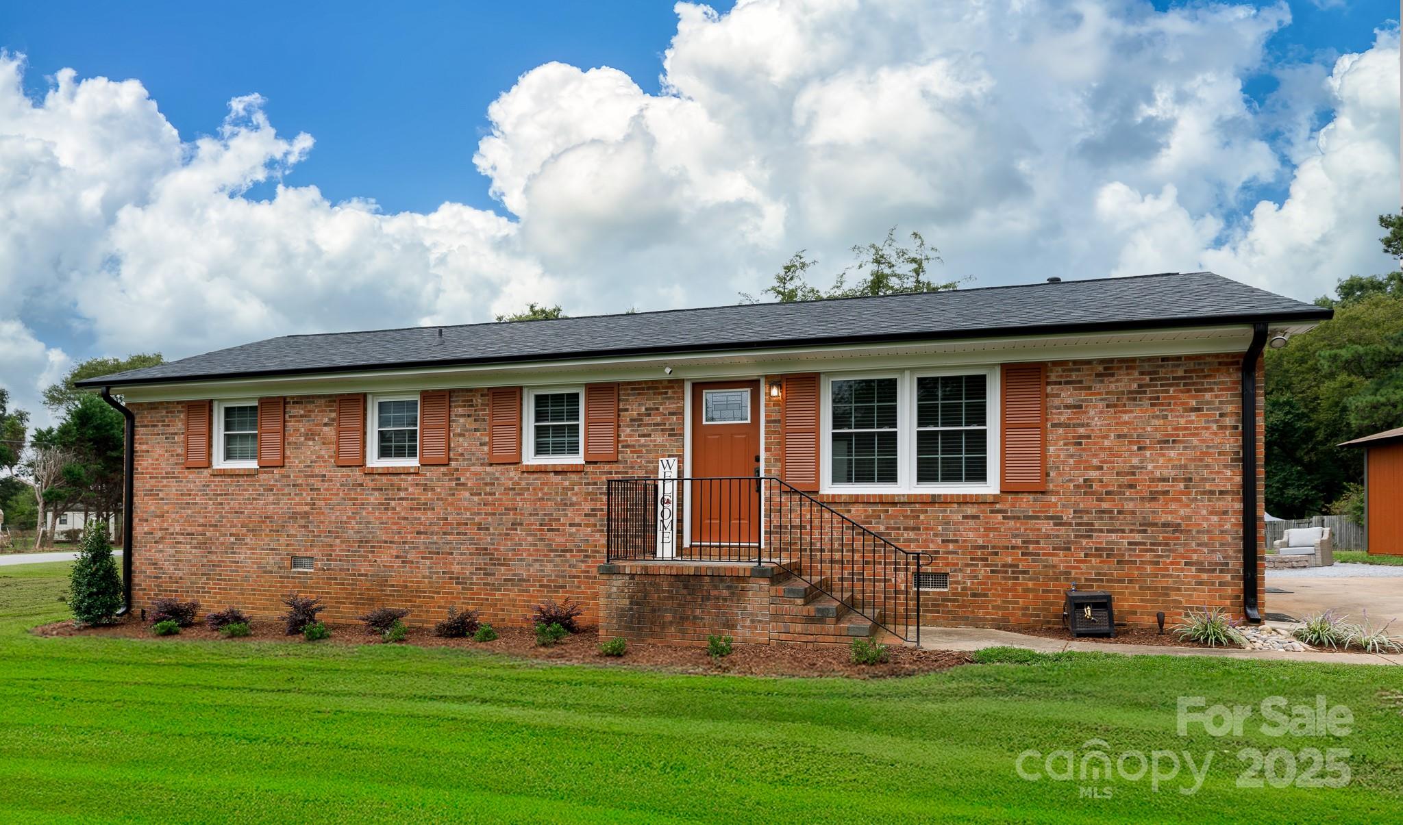 1811 Eastview Road Rock Hill, SC 29732 - Photo 1 of 35 Gallery Image 1