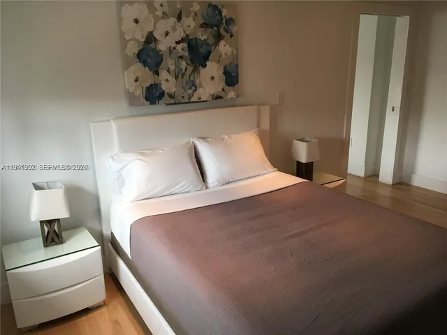 $1,950 | 600 15th Street, Unit 9, Miami Beach, FL 33139