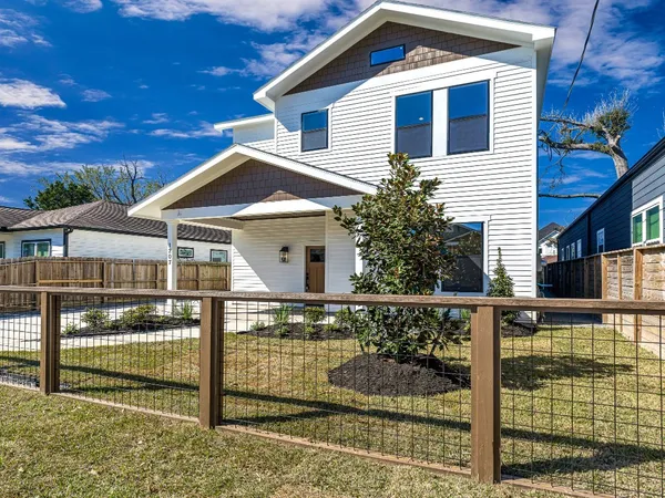 $1,199,000 | 1207 Tabor Street, Houston, TX 77009