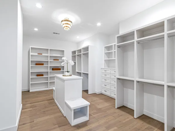 a view of a storage & utility room