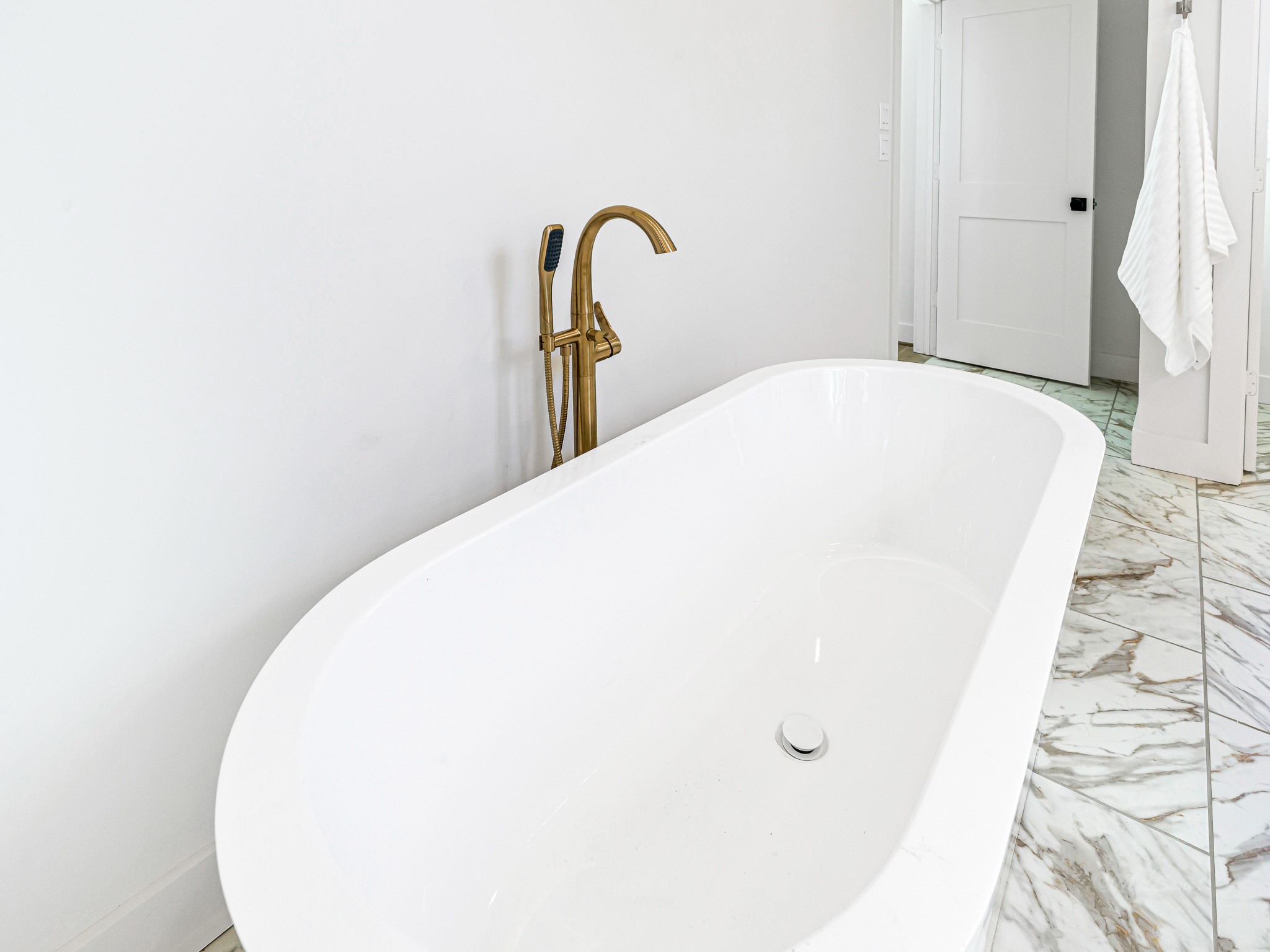 1207 Tabor Street Houston, TX 77009 - Photo 35 of 46 a close view of a bathroom sink