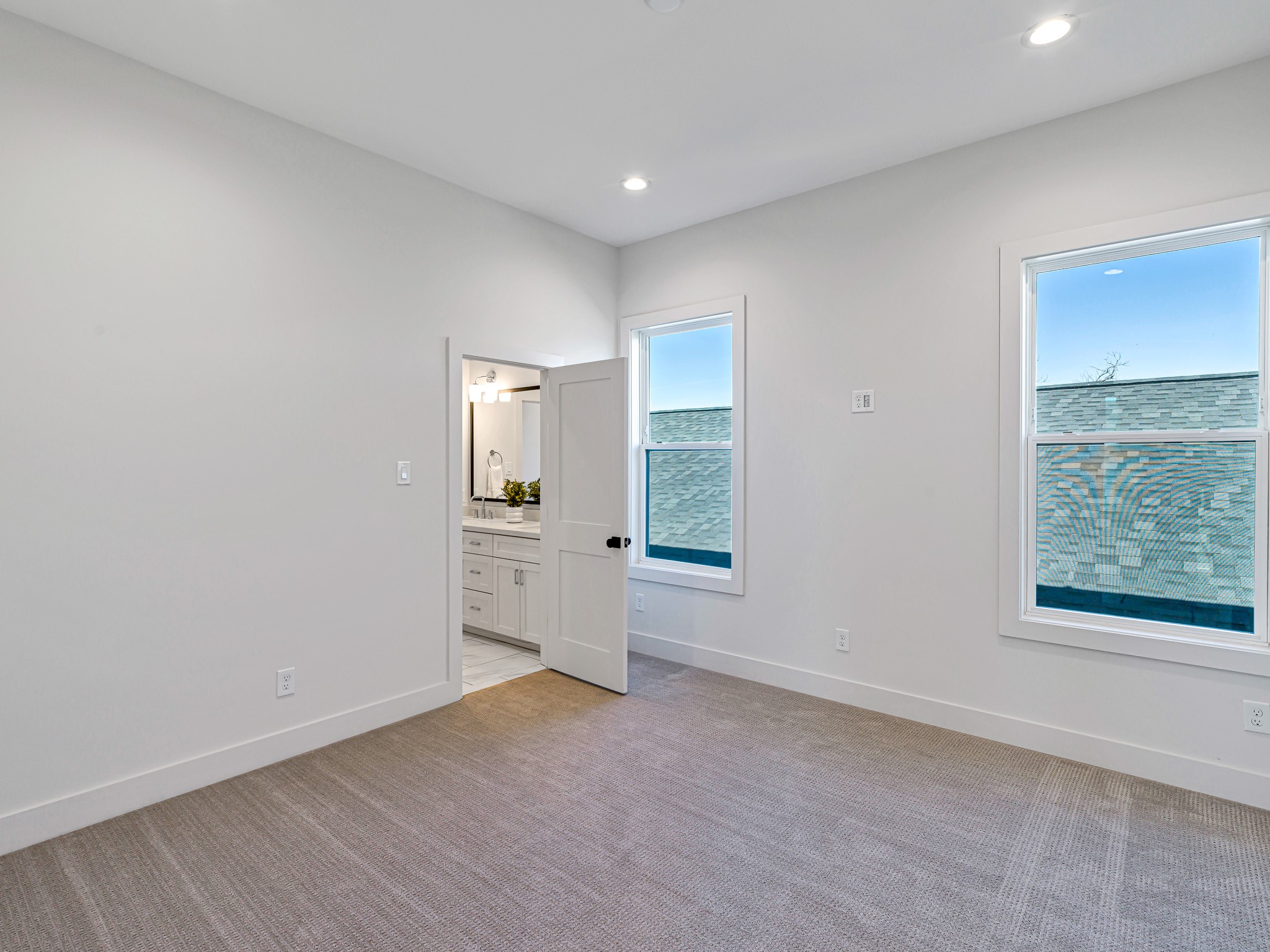 1207 Tabor Street Houston, TX 77009 - Photo 37 of 46 a view of an empty room with a window
