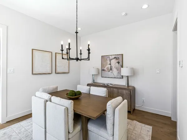 $1,199,000 | 1207 Tabor Street, Houston, TX 77009