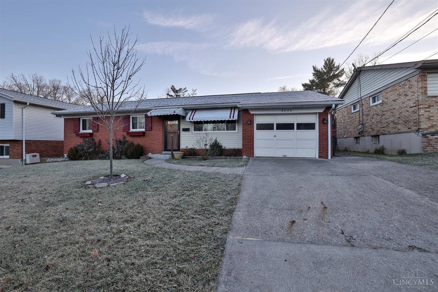 8450 Daly Road Cincinnati, OH 45231 - Photo 2 of 32