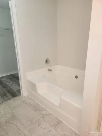 $285,900 | 6885 Fort Deposit Drive, Pensacola, FL 32526