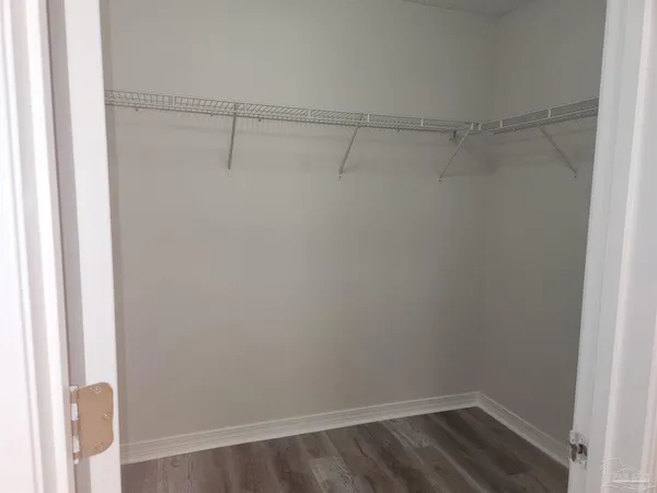 $285,900 | 6885 Fort Deposit Drive, Pensacola, FL 32526