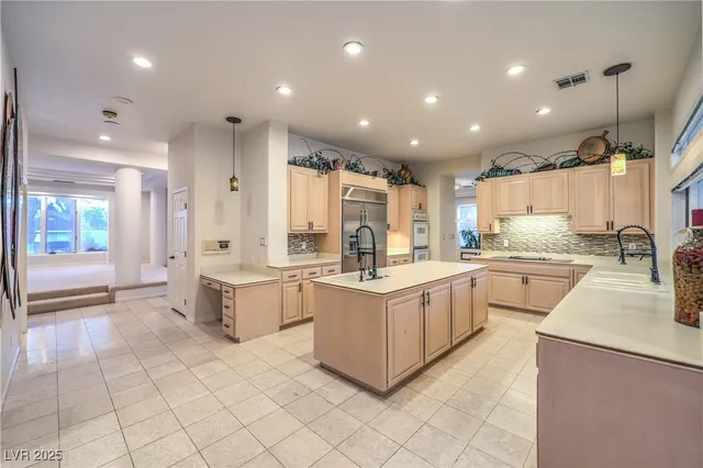 $1,795,000 | 2228 Versailles Court, Henderson, NV 89074